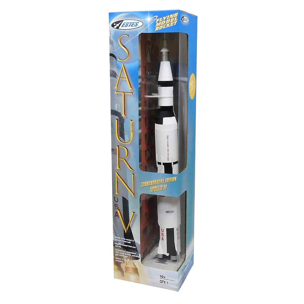 Saturn V (1:200 scale) Ready to Fly - Image 3